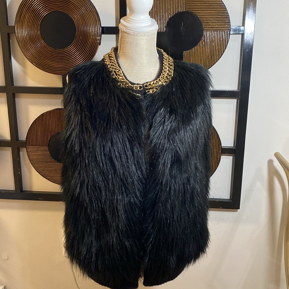 Michael Kors Vest used in good condition.
